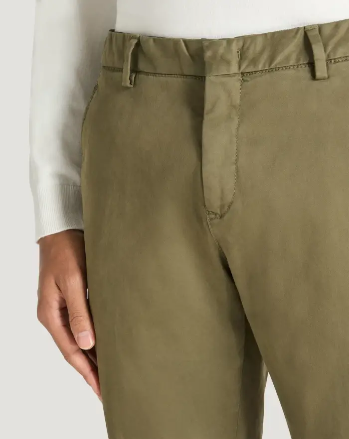 Pantaloni Torino Pantaloni Wonder in satin stretch Sottocosto