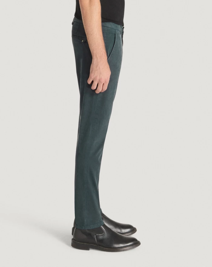 Pantaloni Torino Pantaloni Wonder in satin stretch Novità