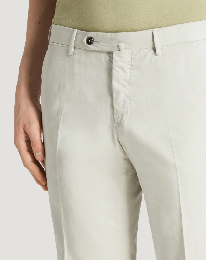 Pantaloni Torino Pantaloni Slim in silkochino Acquista Ora