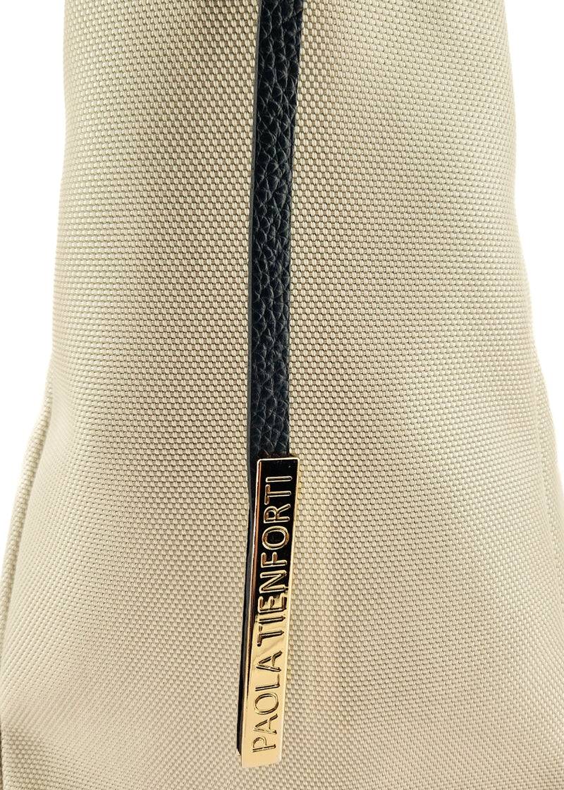Paola T. Sacca in cordura con dettagli oro Novità