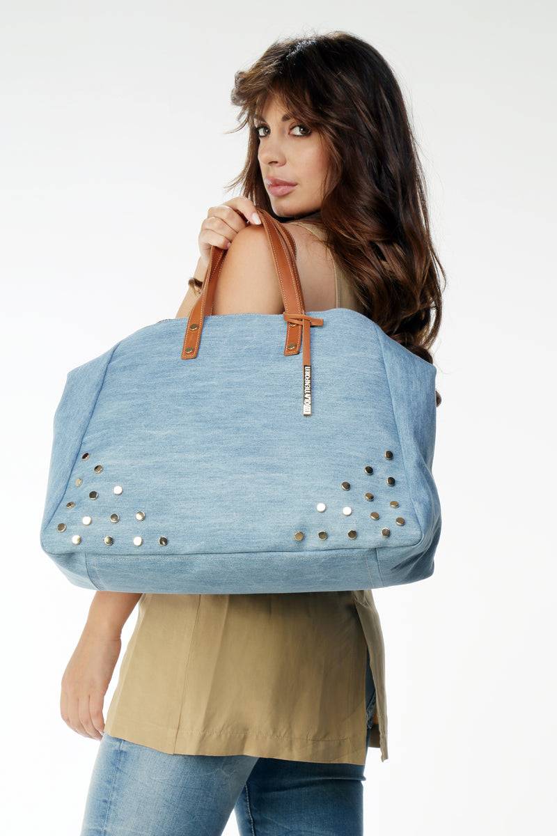 Paola T. Shopper con rivetti e pendente oro Promozione