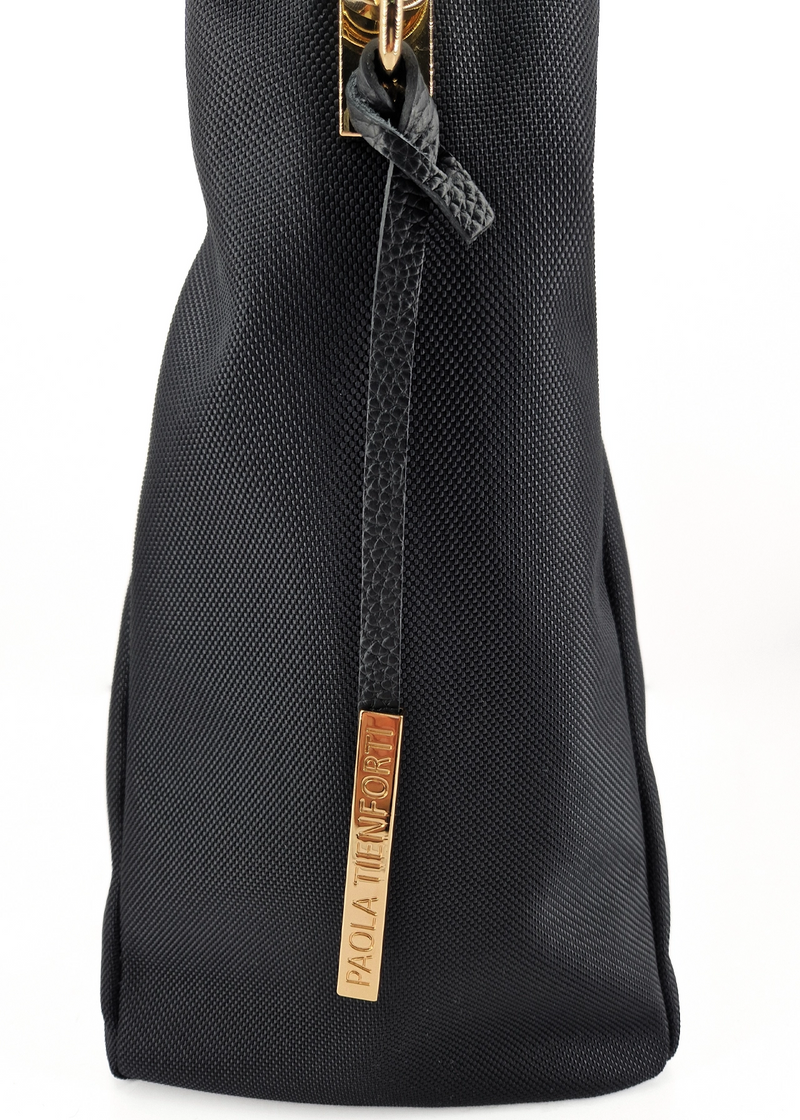 Paola T. Sacca in cordura con dettagli oro Spedizione Gratuita