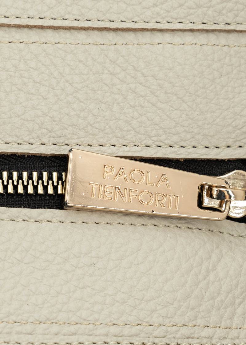 Paola T. Shopper large in pelle morbida con dettagli oro Italy