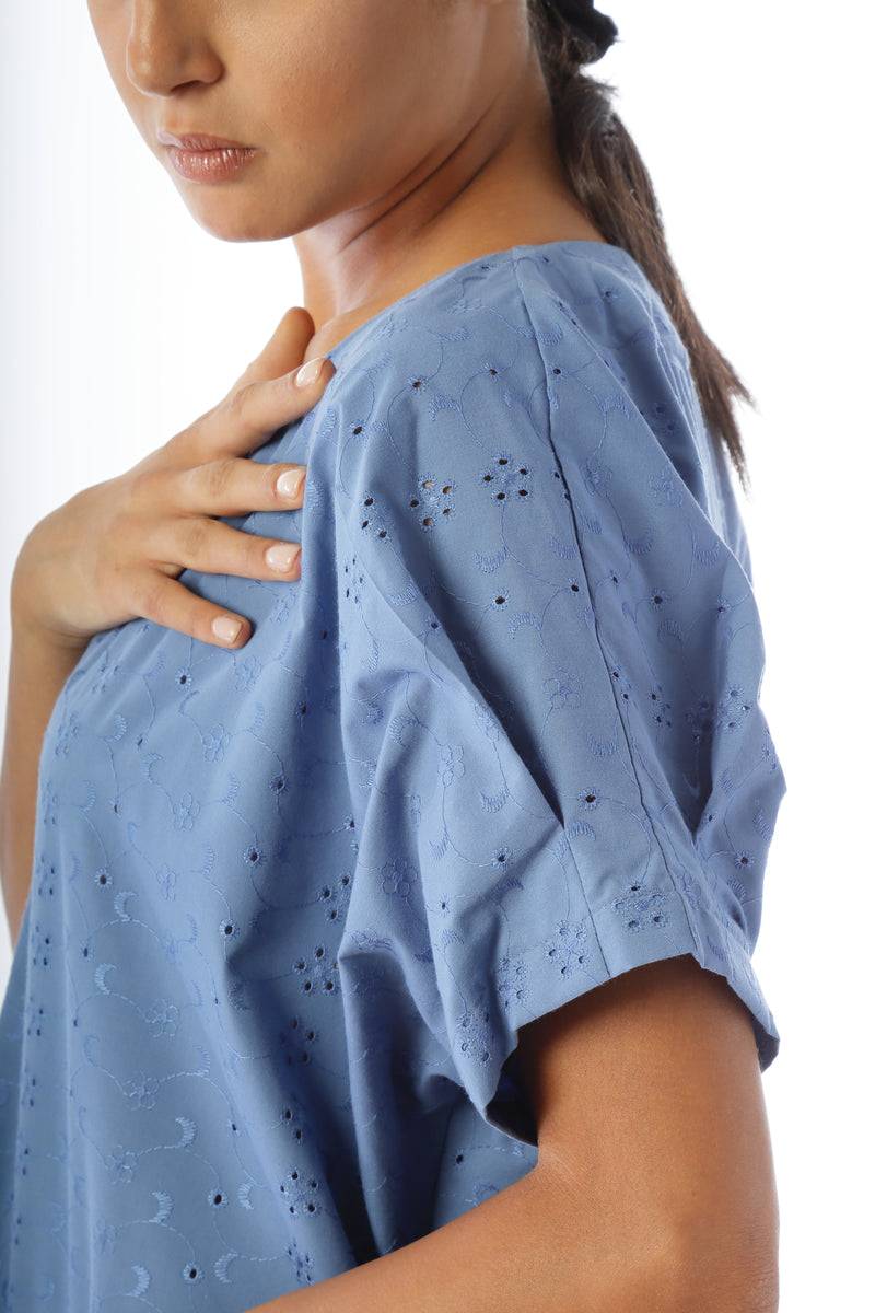 Paola T. Abito in pizzo Sangallo Pezzi Unici