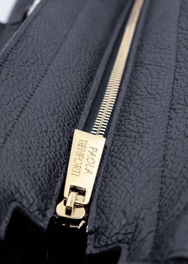 Paola T. Shopper in pelle morbida con dettagli oro Prezzo basso