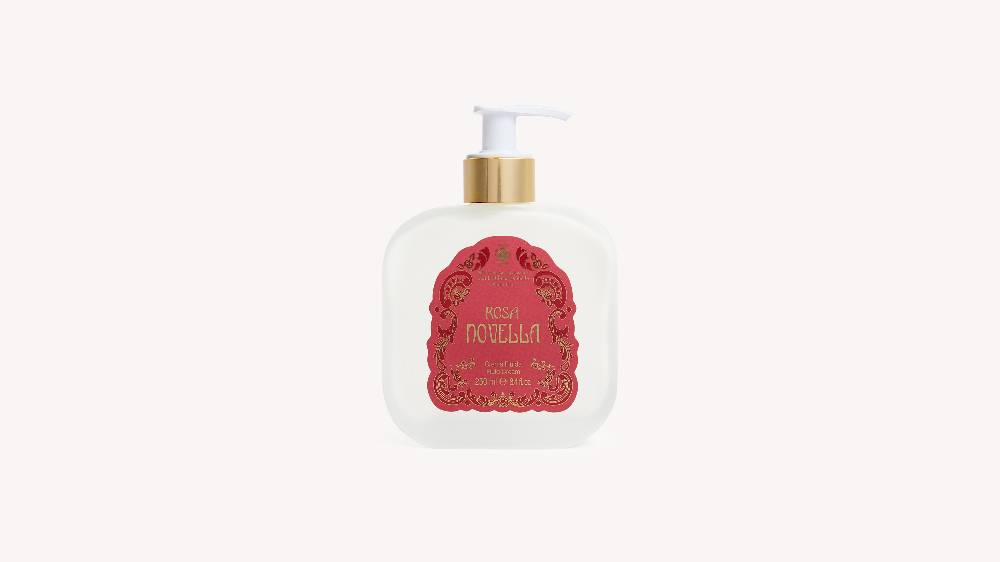 SANTA MARIA NOVELLA CREMA FLUIDA ROSA NOVELLA 250ML 3189902250ML SKU: 3189902250ML 2025