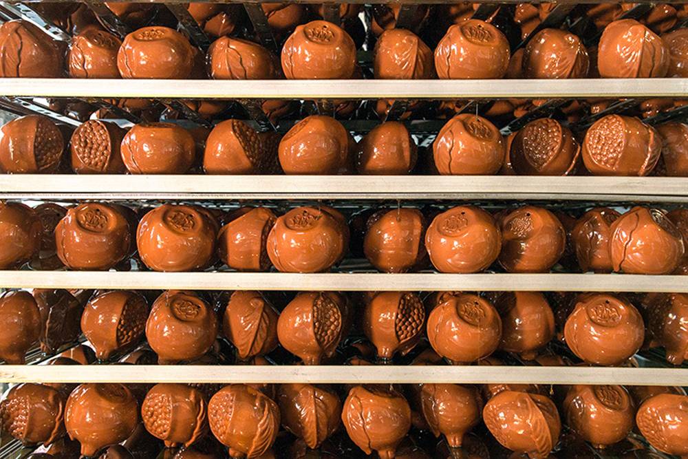 SANTA MARIA NOVELLA MELOGRANO IN TERRACOTTA PROFUMATA 512700UNICA SKU: 3512700UNICA Spedizione Gratuita