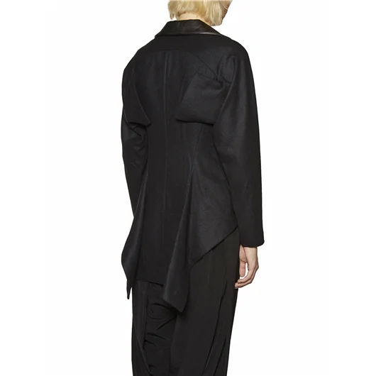YOHJI YAMAMOTO GIACCA IN LANA IRREGOLARE Italia