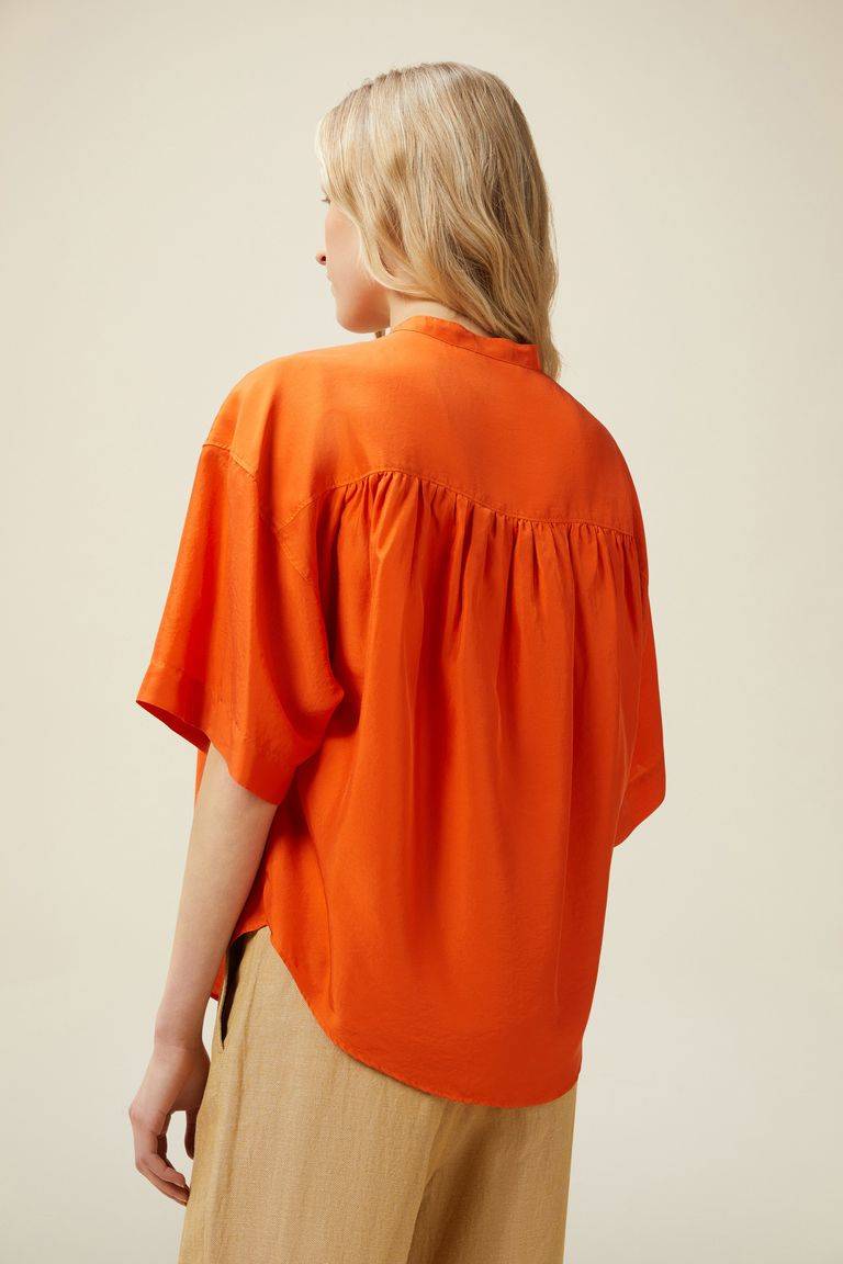 Pomandere Camicia con abbottonatura a polo Moda