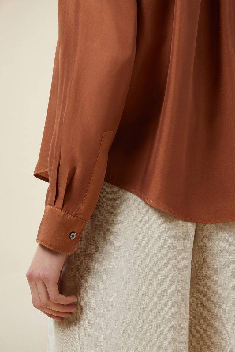 Pomandere Camicia iconica Spedizione Gratuita
