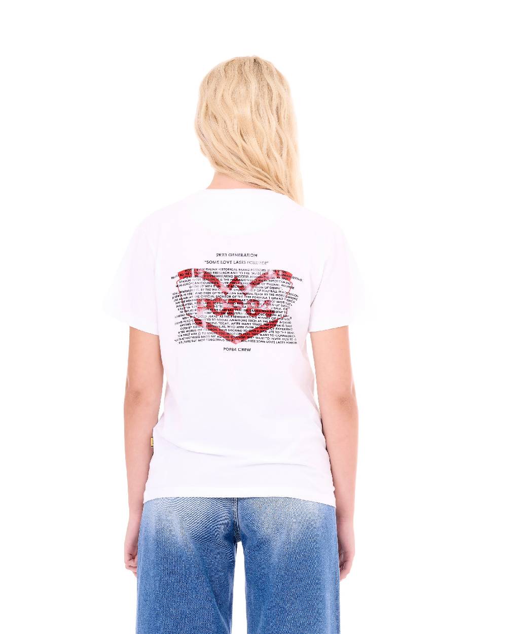 Pop84 T-shirt POP84 'Some Loves Last Forever' Acquista Ora