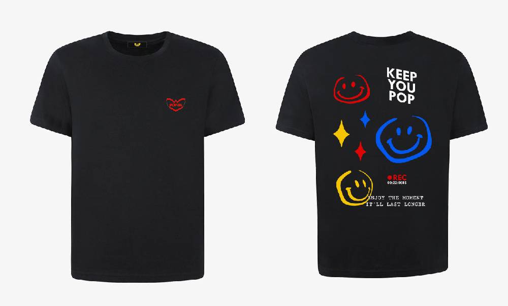 Pop84 T-shirt POP84 'Keep You Pop' Moda