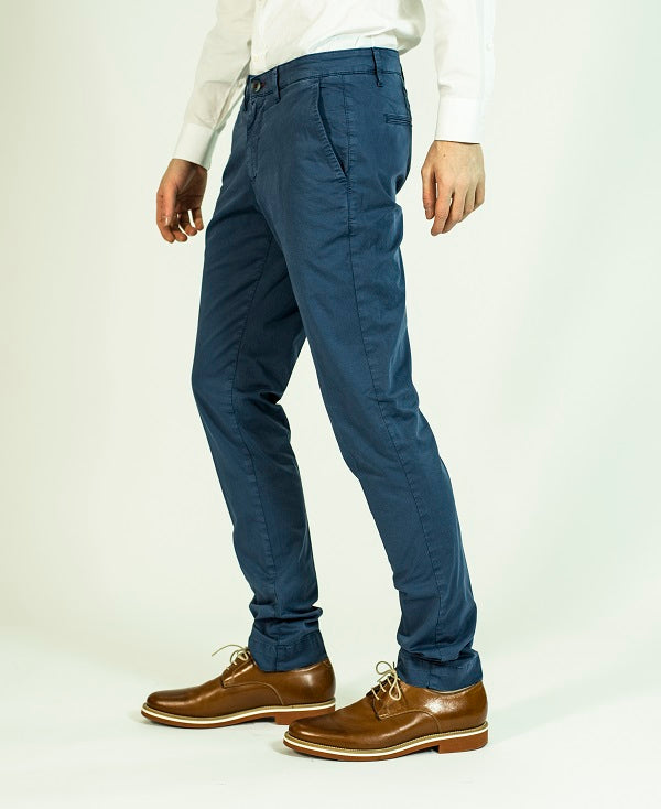 Pop84 Pantalone slim fit modello Milano con taschino Negozio