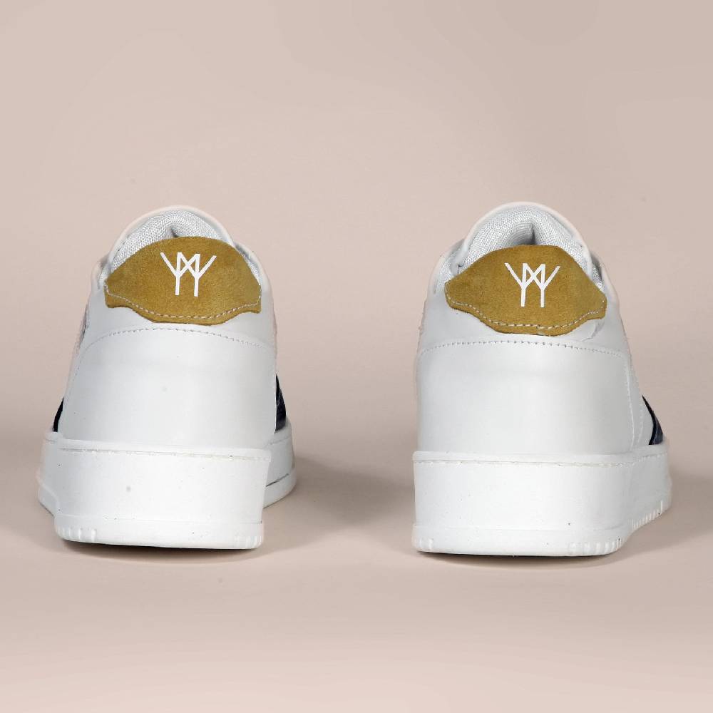 Primo Emporio Sneakers in pelle con banda in camoscio Nuovo