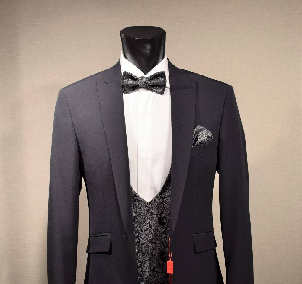 Musani Milano Cerimonia Abito elegante nero musani cerimonia slim fit con panciotto Affare Del Giorno