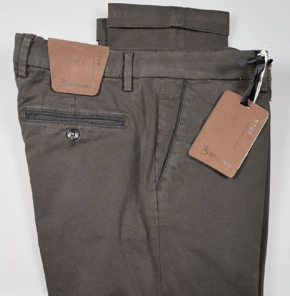B Settecento Pantalone marrone bsettecento in cotone raso stretch slim fit Offerta temporanea