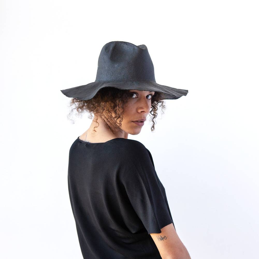 Reinhard Plank NORMA NERO CELLULOSA GREZZA Shopping Online