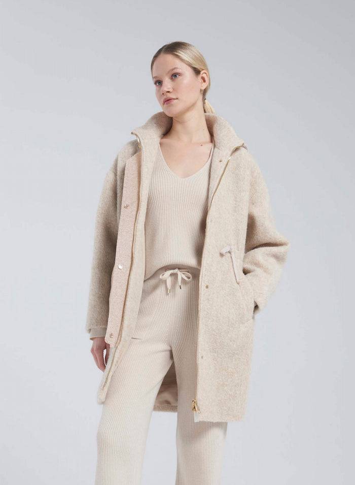 Lorena Antoniazzi PARKA IN ALPACA E LANA 2025