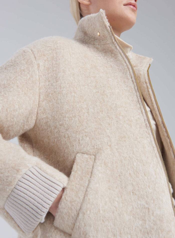 Lorena Antoniazzi BOMBER IN ALPACA E LANA In Linea
