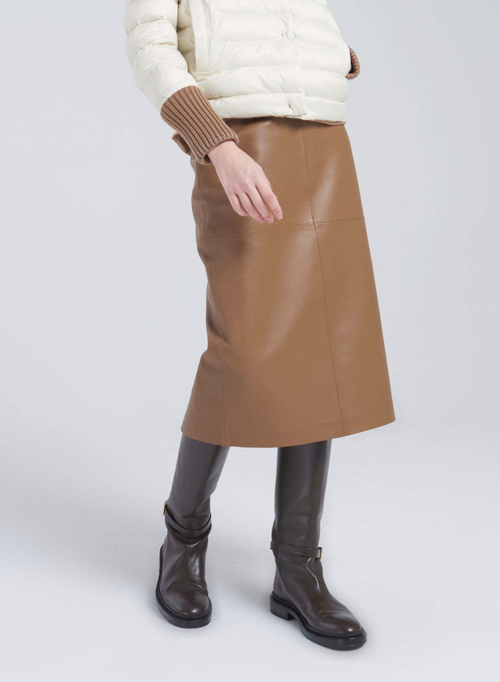 Lorena Antoniazzi GONNA MIDI IN NAPPA Offerte