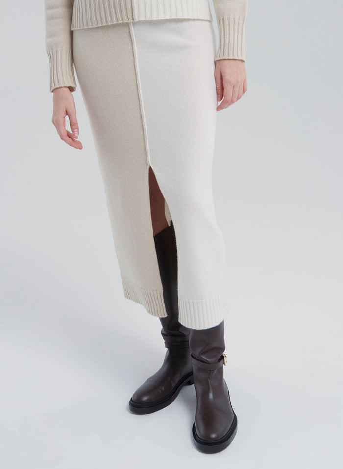 Lorena Antoniazzi GONNA MIDI IN MAGLIA Vendita Calda