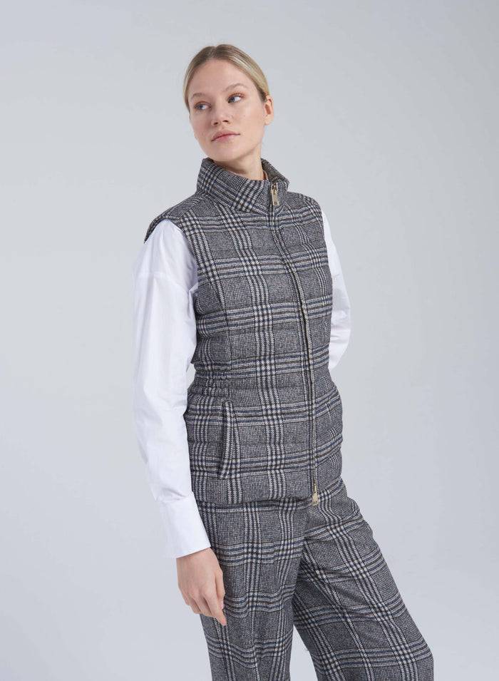 Lorena Antoniazzi GILET IMBOTTITO IN LANA E ALPACA Presa