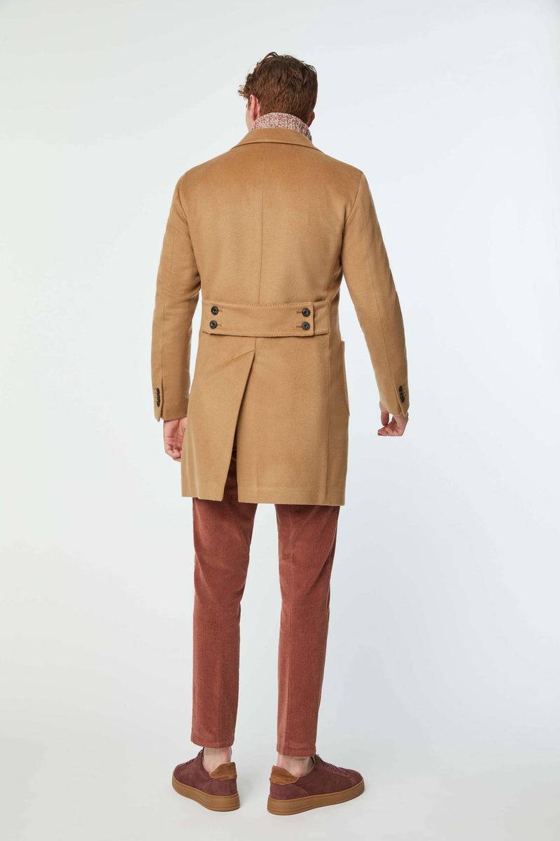 Lubiam Cappotto doppiopetto in cashmere Cappotto doppiopetto in cashmere Nuovo