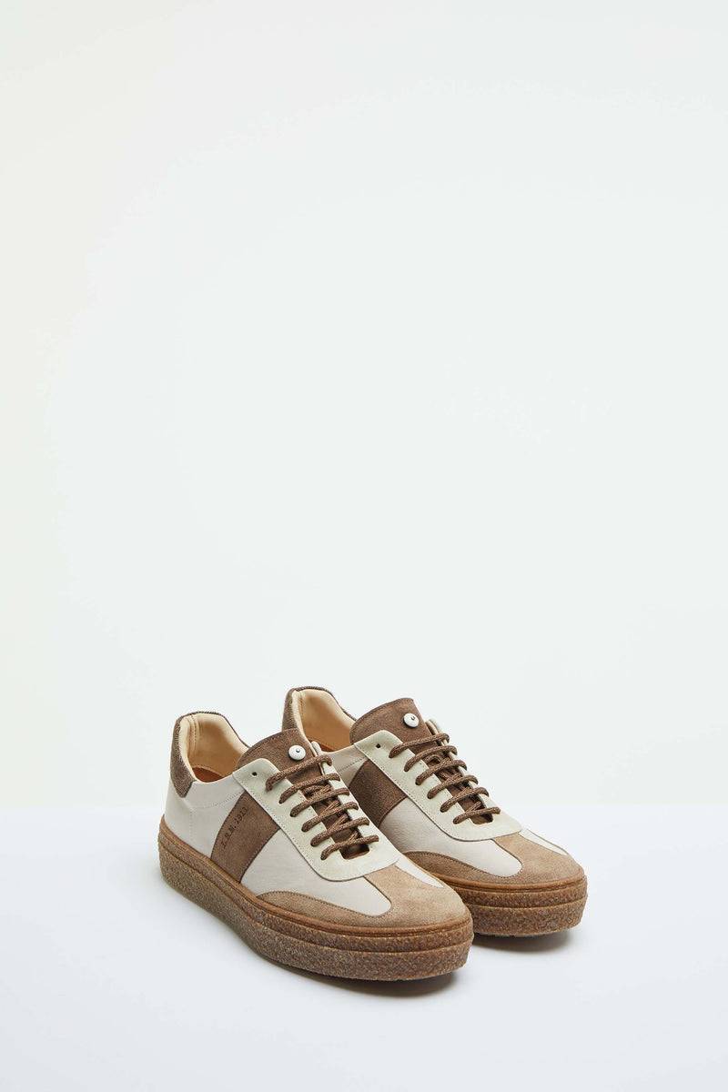 Lubiam Sneaker stringate beige con dettagli in contrasto Sneaker stringate beige con dettagli in contrasto Economico