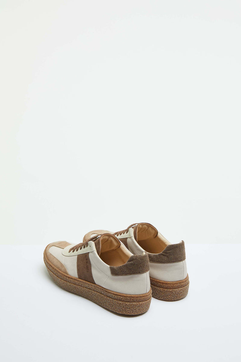 Lubiam Sneaker stringate beige con dettagli in contrasto Sneaker stringate beige con dettagli in contrasto Economico