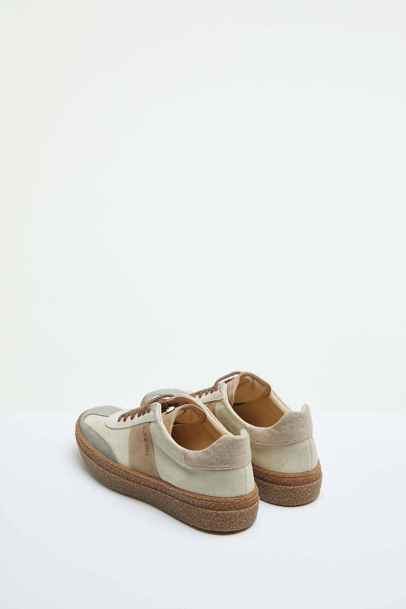 Lubiam Sneaker stringate bianco latte dettagli in contrasto Sneaker stringate bianco latte dettagli in contrasto Outlet