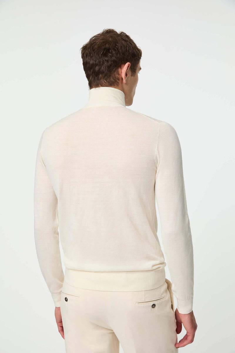 Lubiam Maglia dolcevita in lana ultralight bianco latte Maglia dolcevita in lana ultralight bianco latte Soddisfazione Garantita