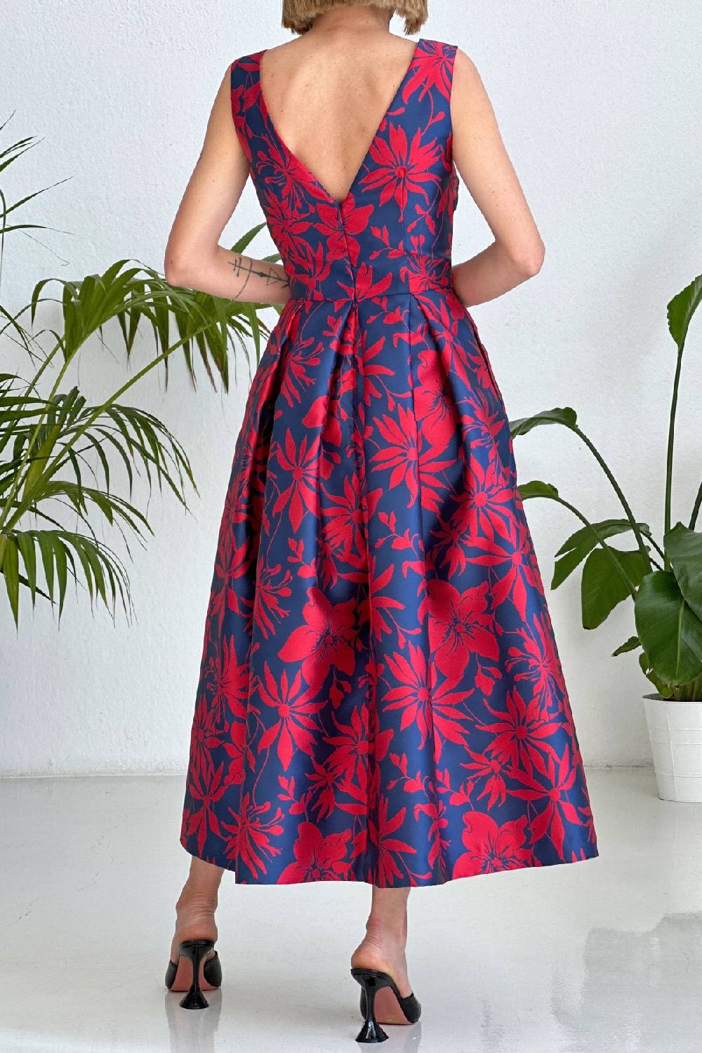 Lunatica Milano Abito Floral Red Blu V Neck Back Vendita Economica