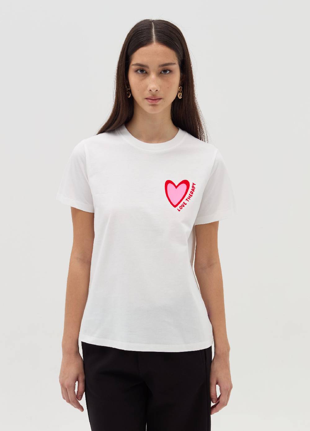 LOVE THERAPY T-shirt con stampa cuore Affare Del Giorno