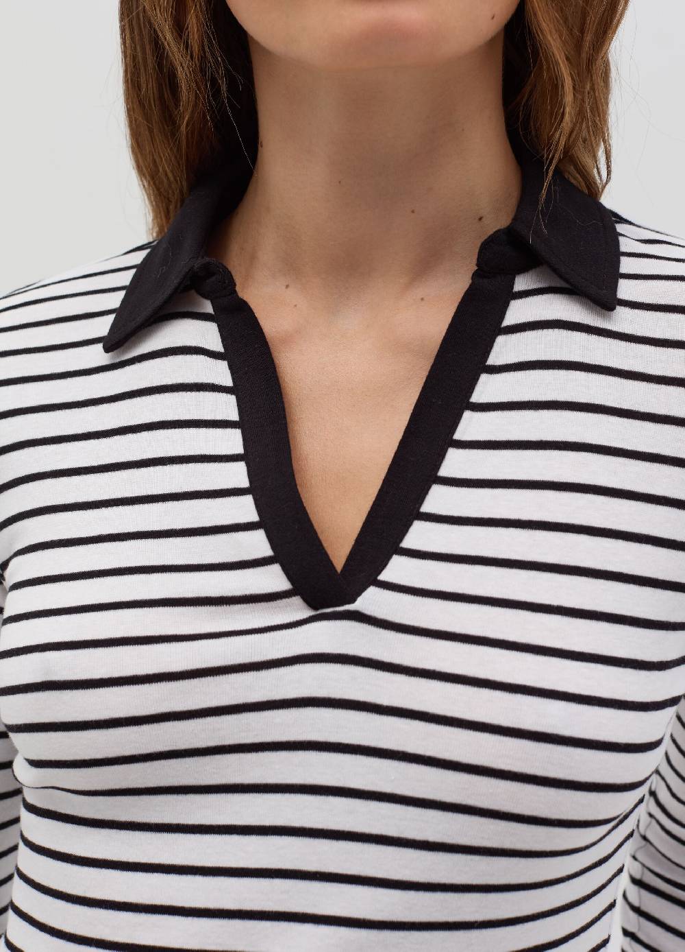 OVS T-shirt a maniche lunghe con scollo a polo Negozio