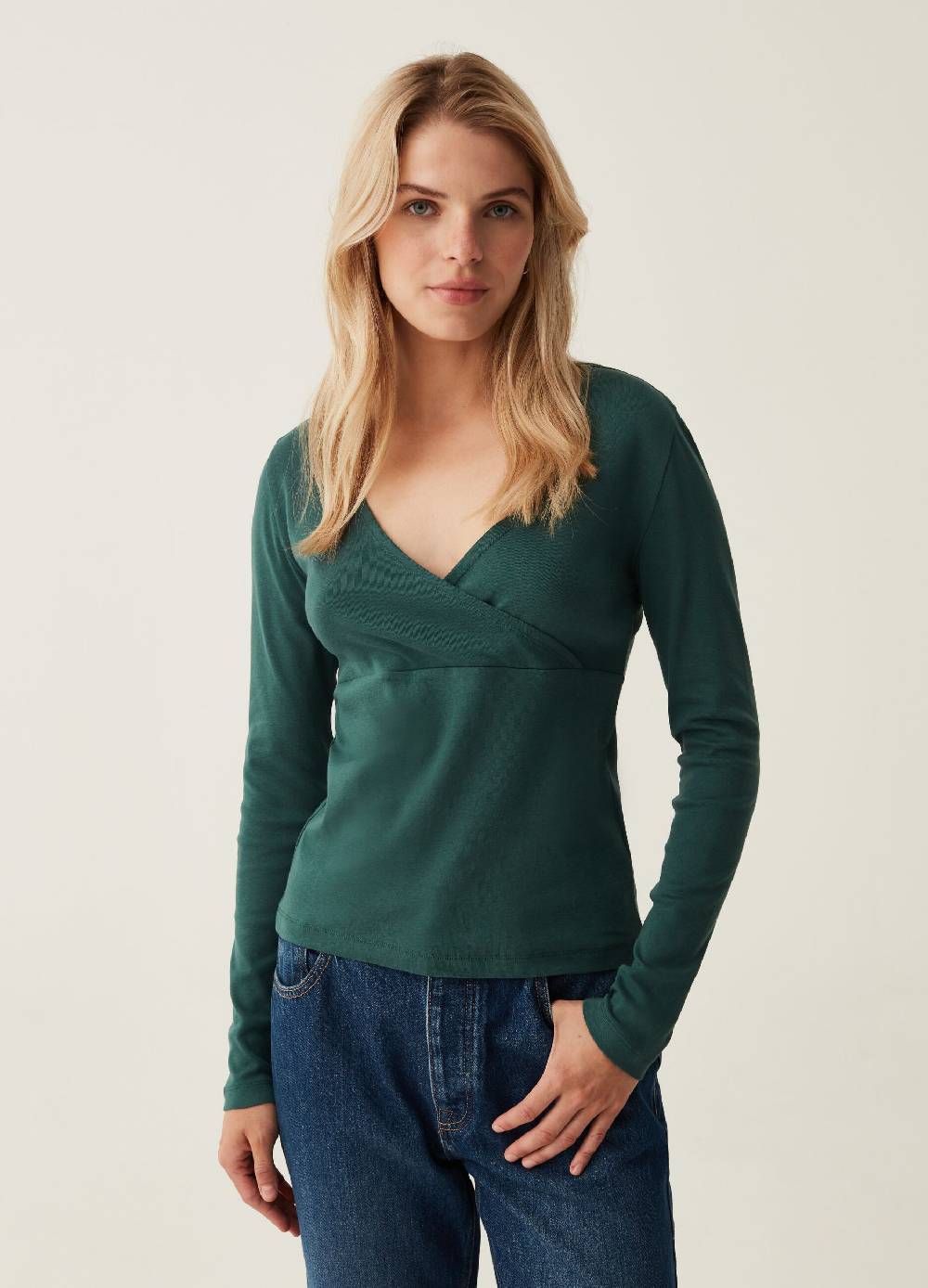 OVS T-shirt scollo a V con incrocio laterale In Saldo