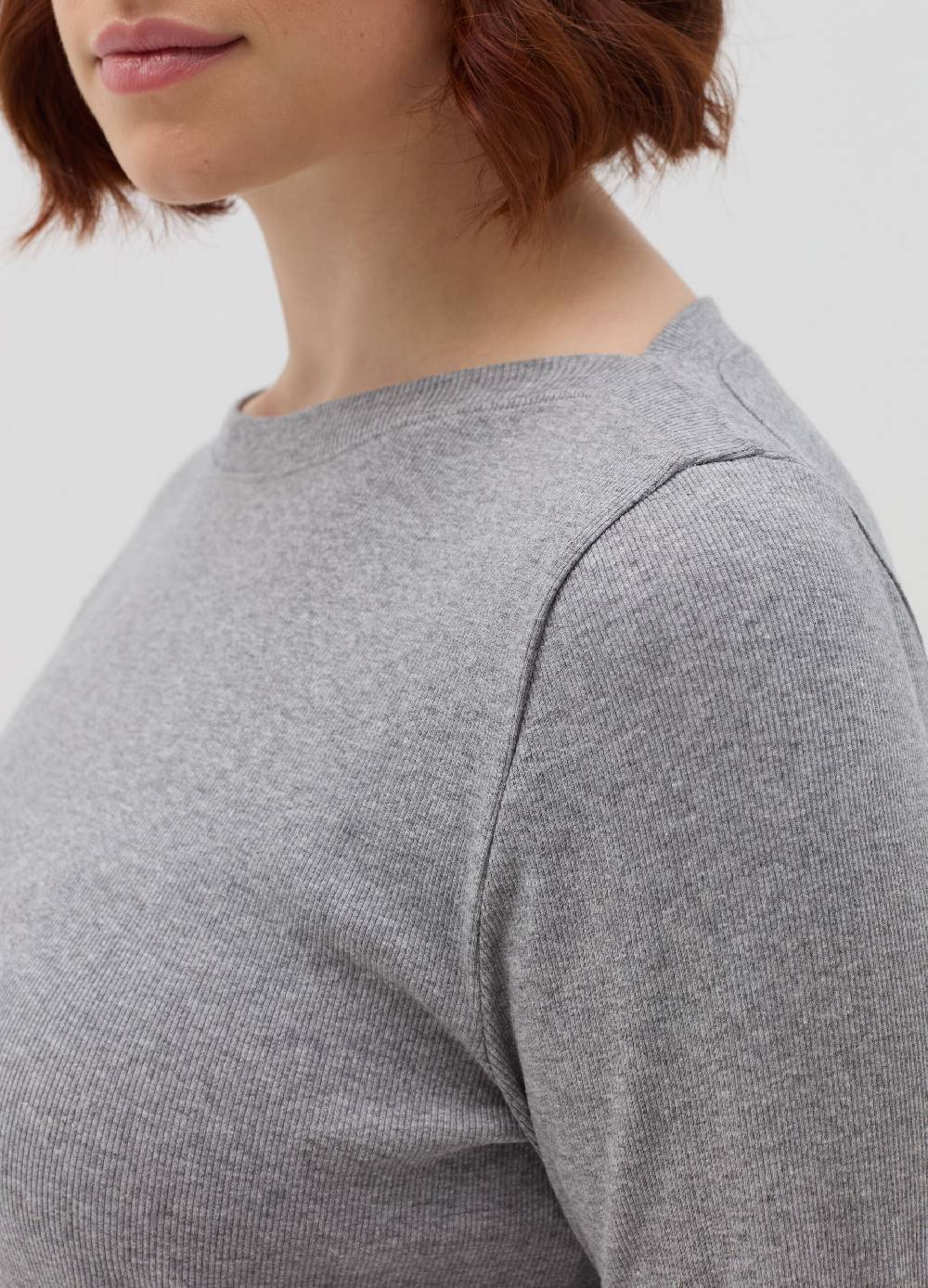 MYA T-shirt a costine con scollo a barca Curvy Negozi Online