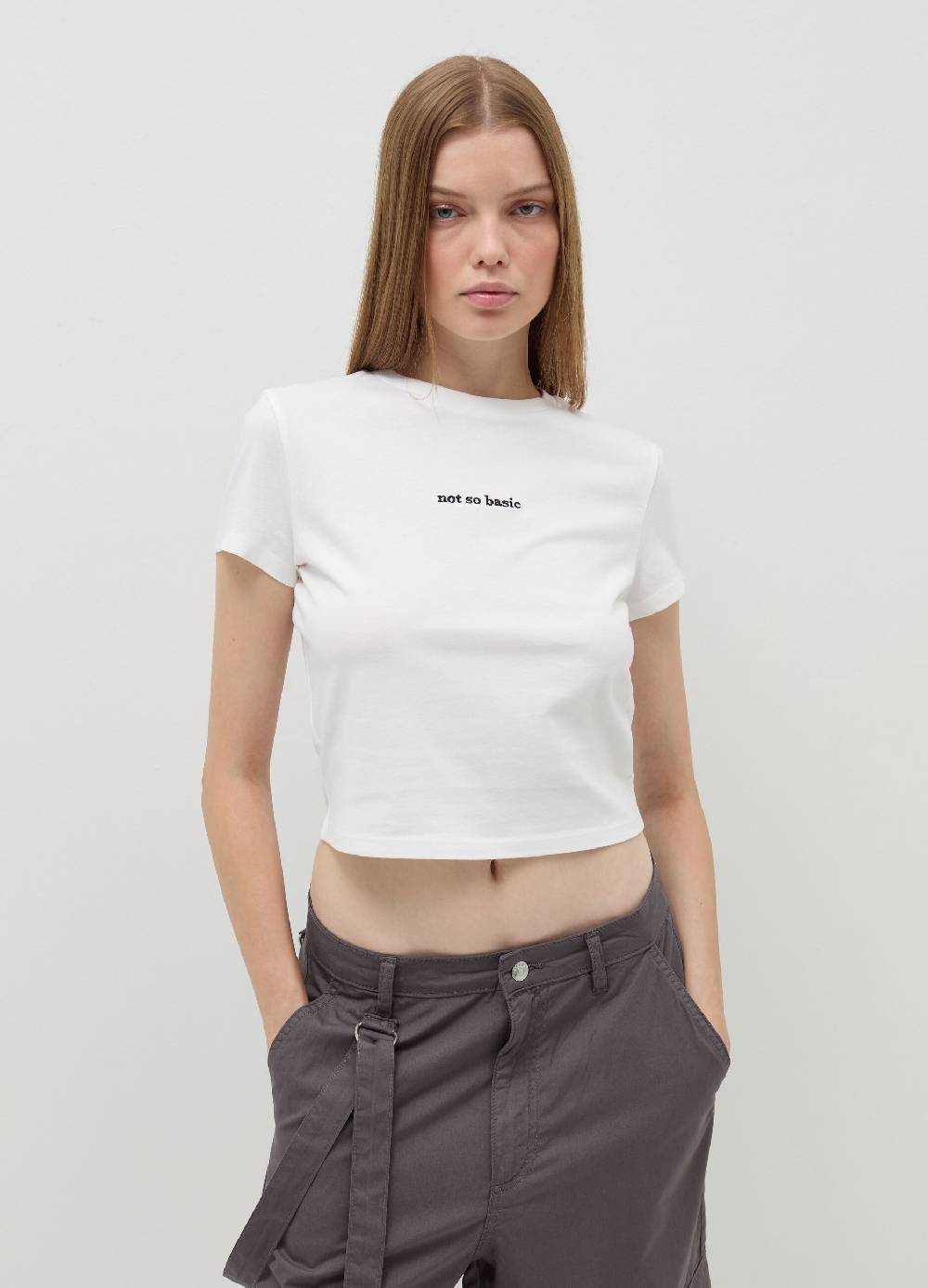 B. ANGEL T-shirt crop con ricamo lettering Affare Del Giorno