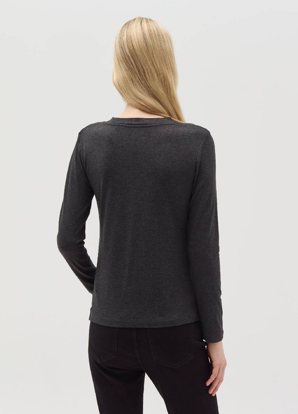 OVS T-shirt in viscosa stretch con scollo a V Offerta