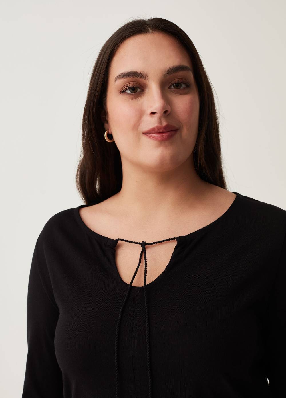 MYA T-shirt a maniche lunghe con laccetto Curvy Negozio