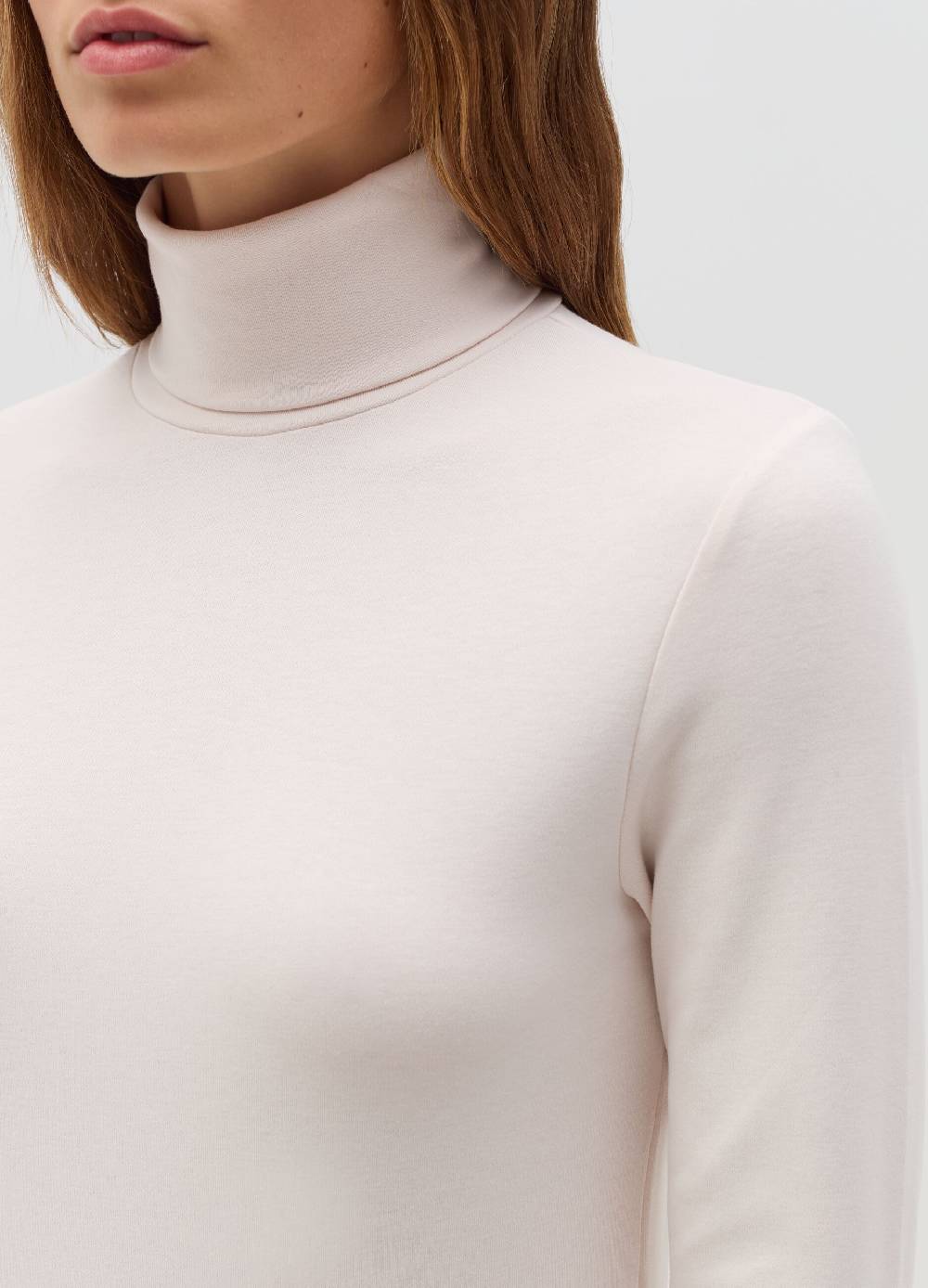 OVS T-shirt a collo alto con maniche lunghe 2025