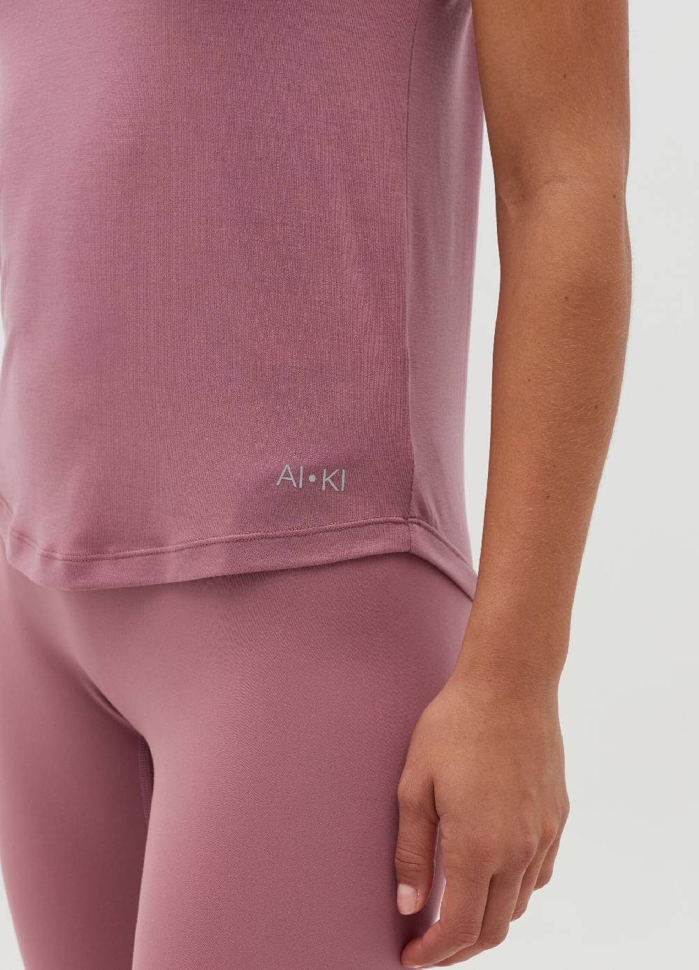 OVS ACTIVE T-shirt in Lyocell sostenibile In Vendita