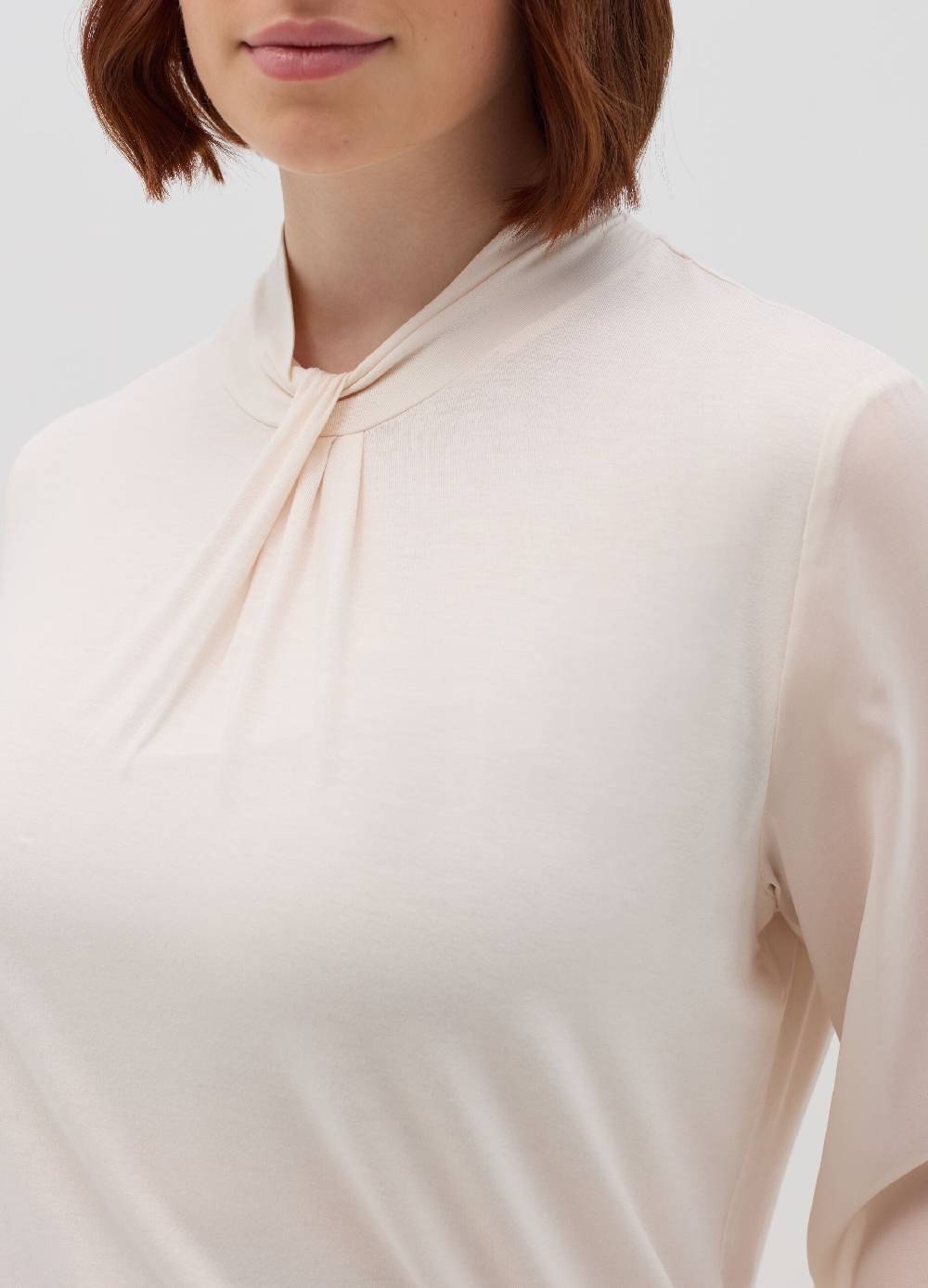 MYA T-shirt in viscosa stretch con nodo Curvy 2025