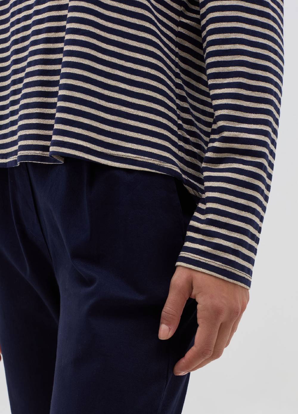 HYBRID T-shirt a righe in lurex con maniche lunghe 2025