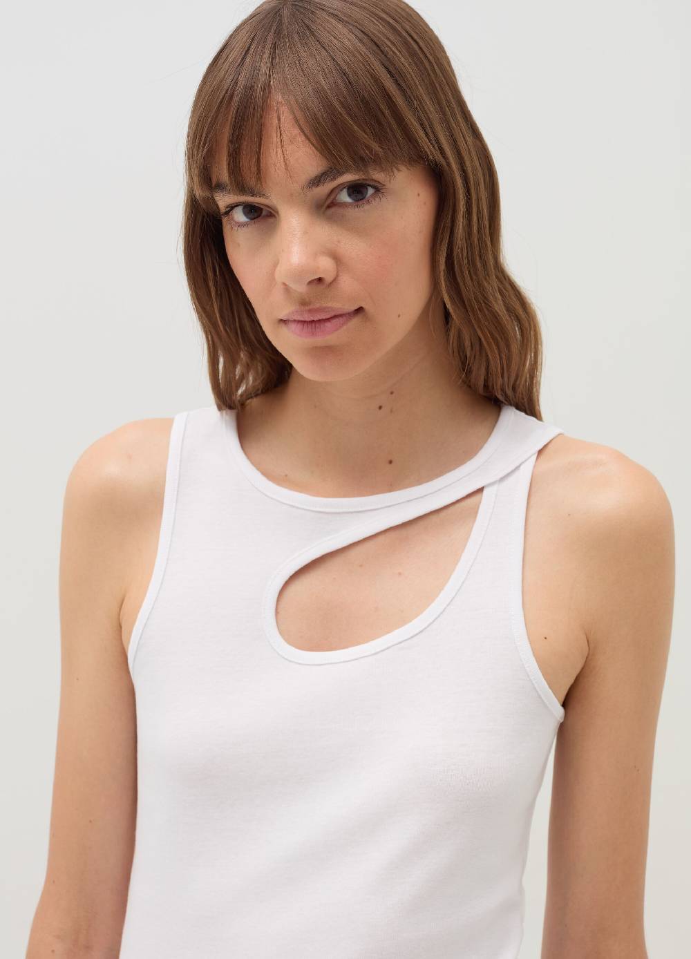 OVS Tank top con dettaglio cut out 2025