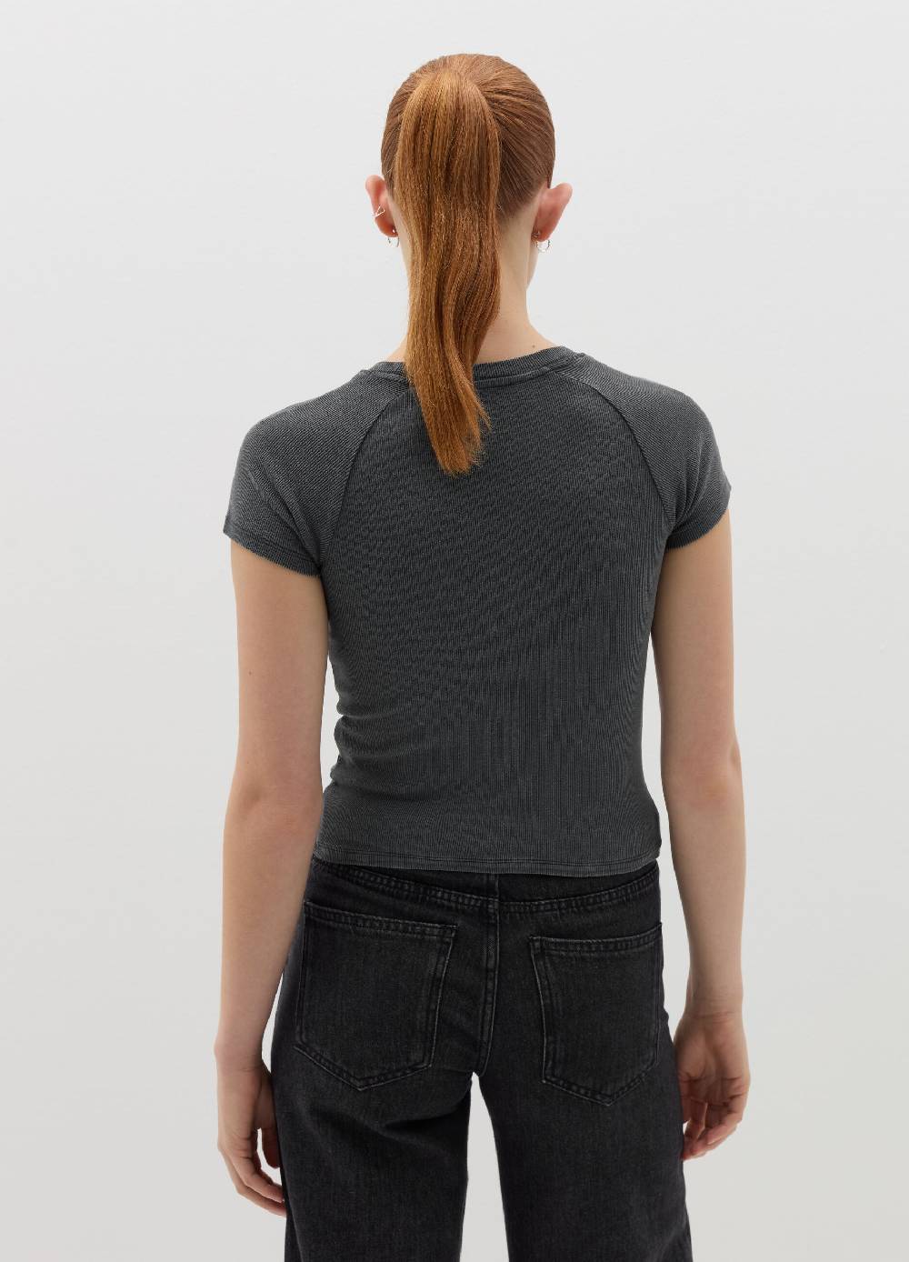 B. ANGEL T-shirt crop a costine con ricamo Consegna Veloce