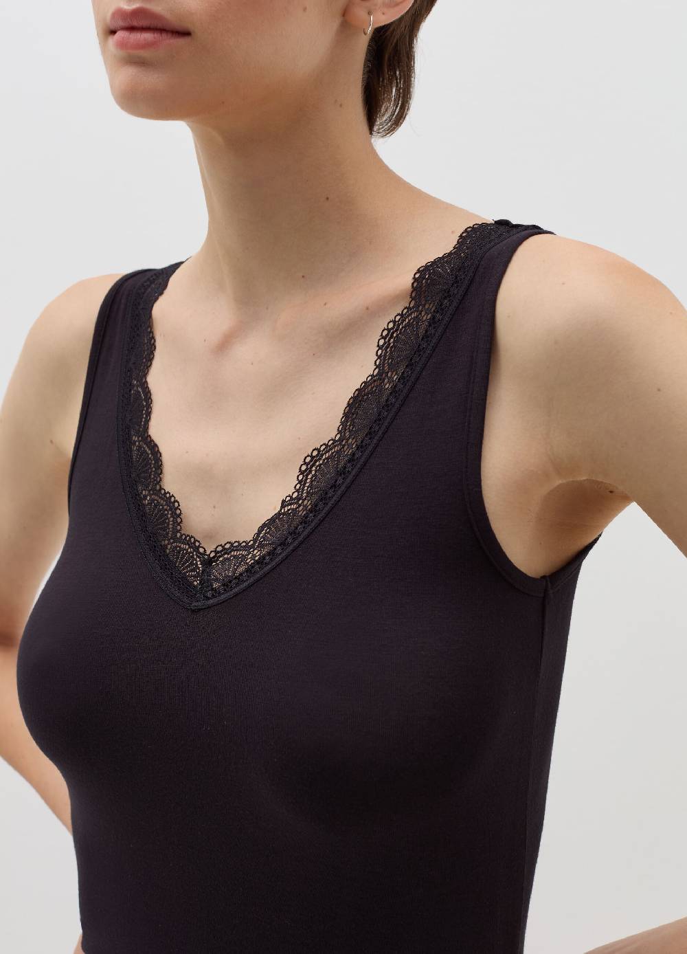 OVS Canotta in viscosa stretch con pizzo Offerta