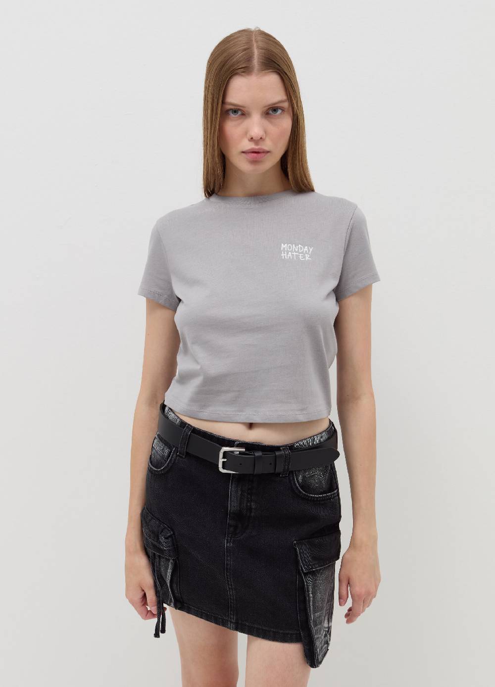 B. ANGEL T-shirt crop con ricamo lettering Saldi