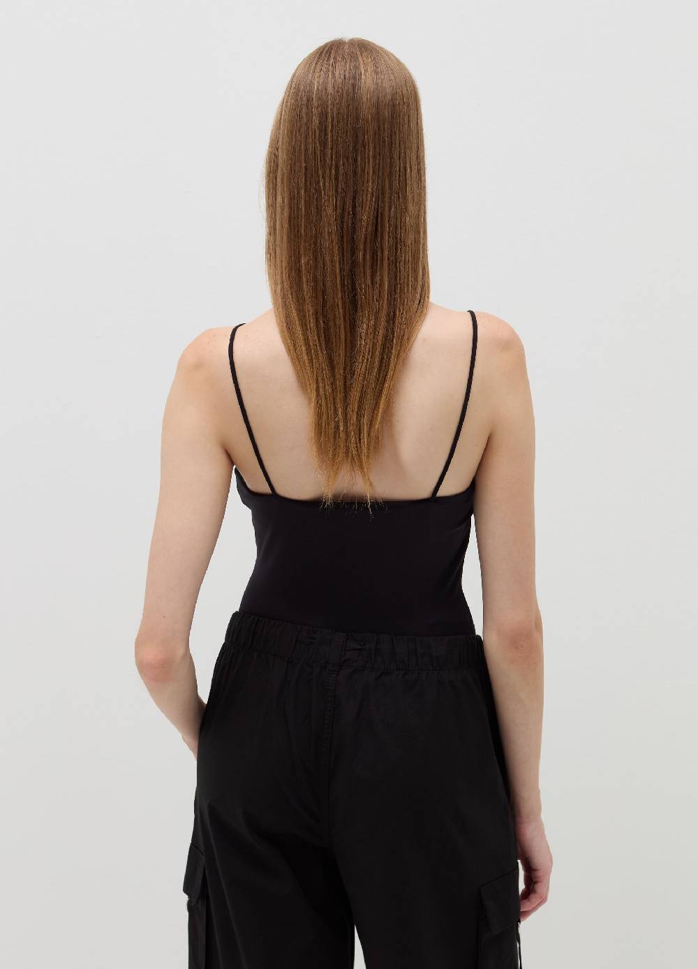 B. ANGEL Body con spalline sottili In Linea
