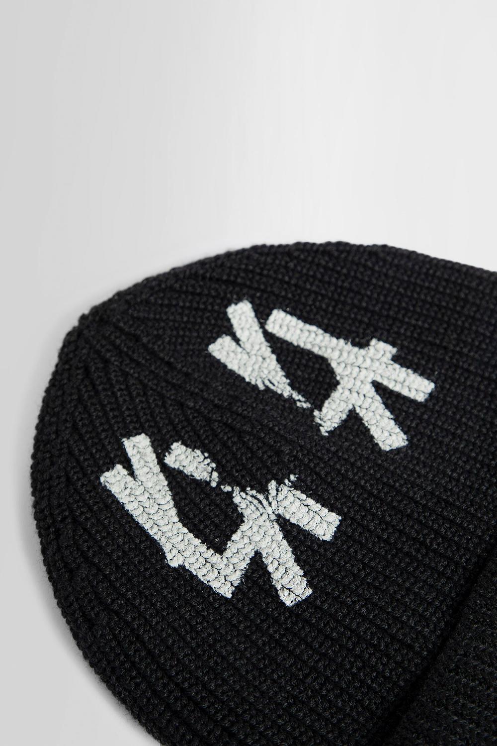 Antonioli 44 LABEL GROUP MAN BLACK HATS In Vendita