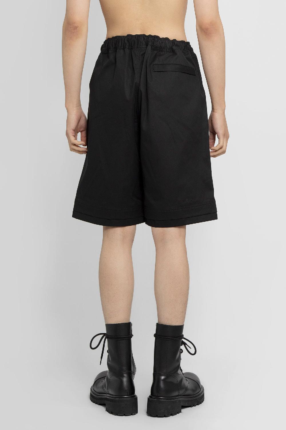 Antonioli 44 LABEL GROUP MAN BLACK SHORTS In Linea